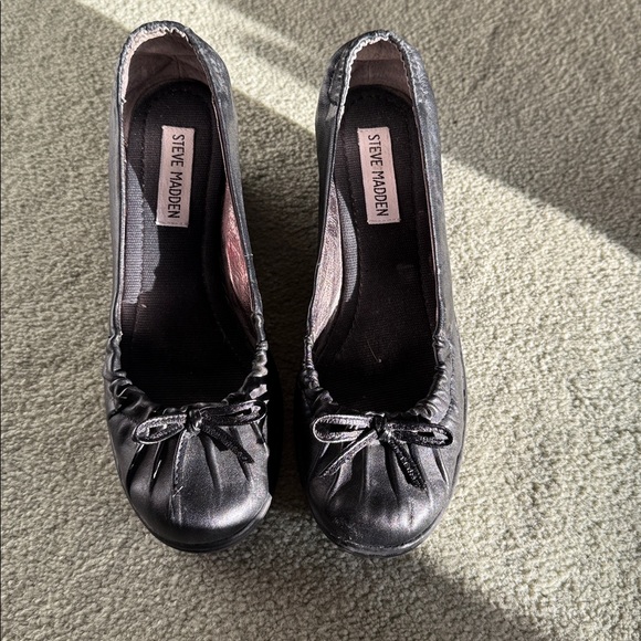 Steve Madden black wedge shoe size 7 - Picture 6 of 6